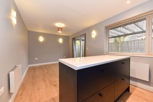 Photo 16- click for photo gallery